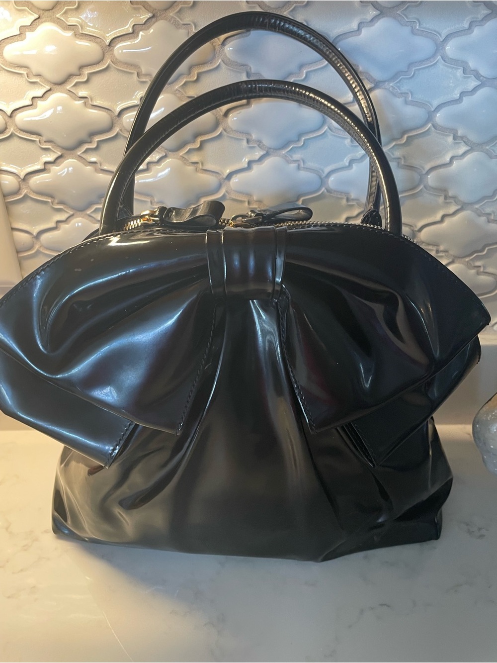 Glossy Black Bow-Detail Patent Satchel Handbag